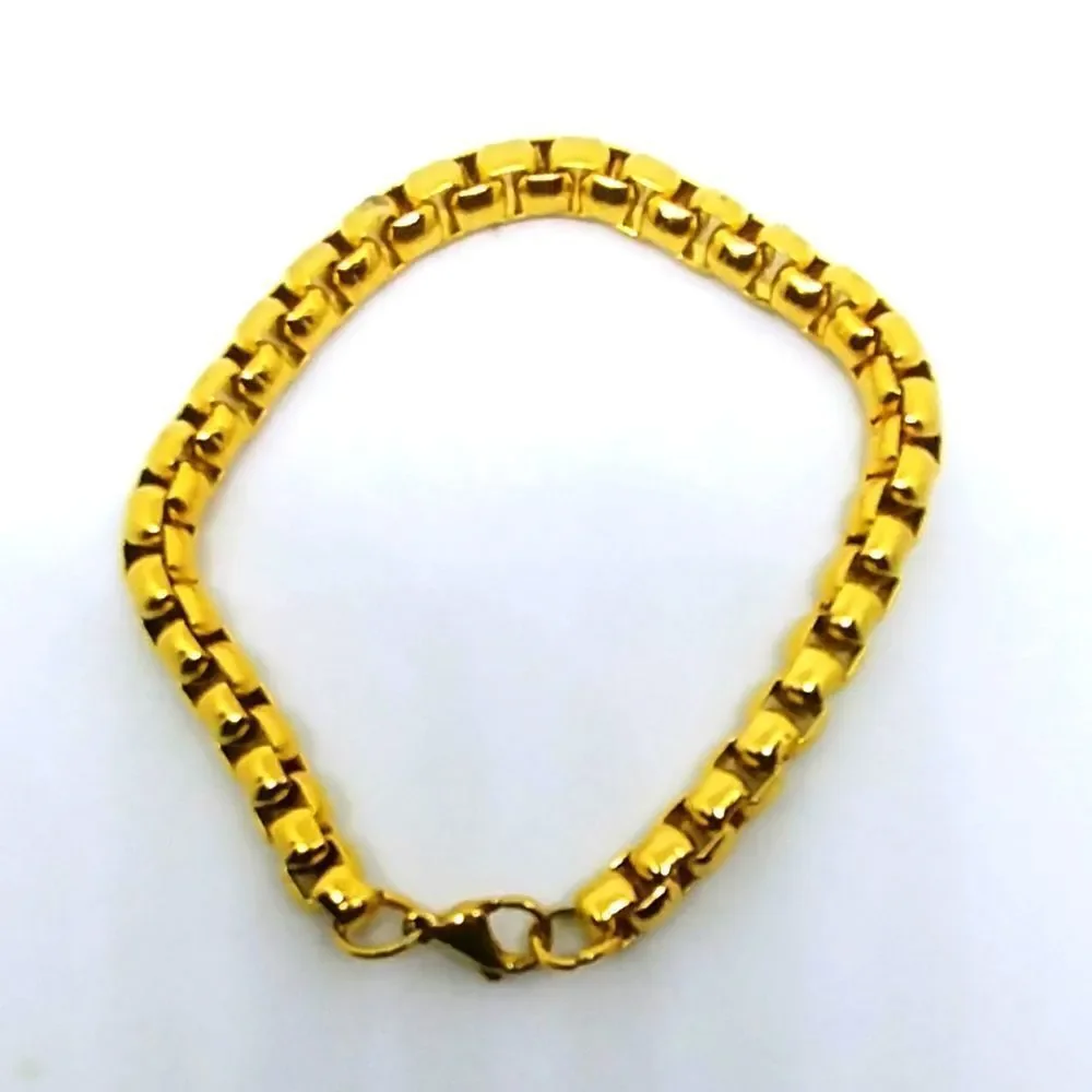 Box Chain Bracelet in ION Plated YG Stainless Steel  (8.00 In)